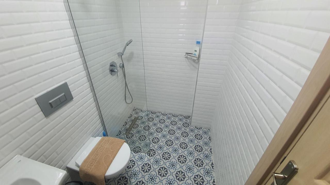 Ressa Apart 马尔马里斯 外观 照片